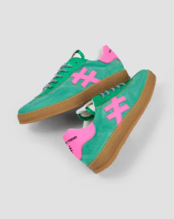 Another Trend A0321162- Trainer