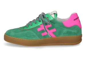 Another Trend A0321162- Trainer