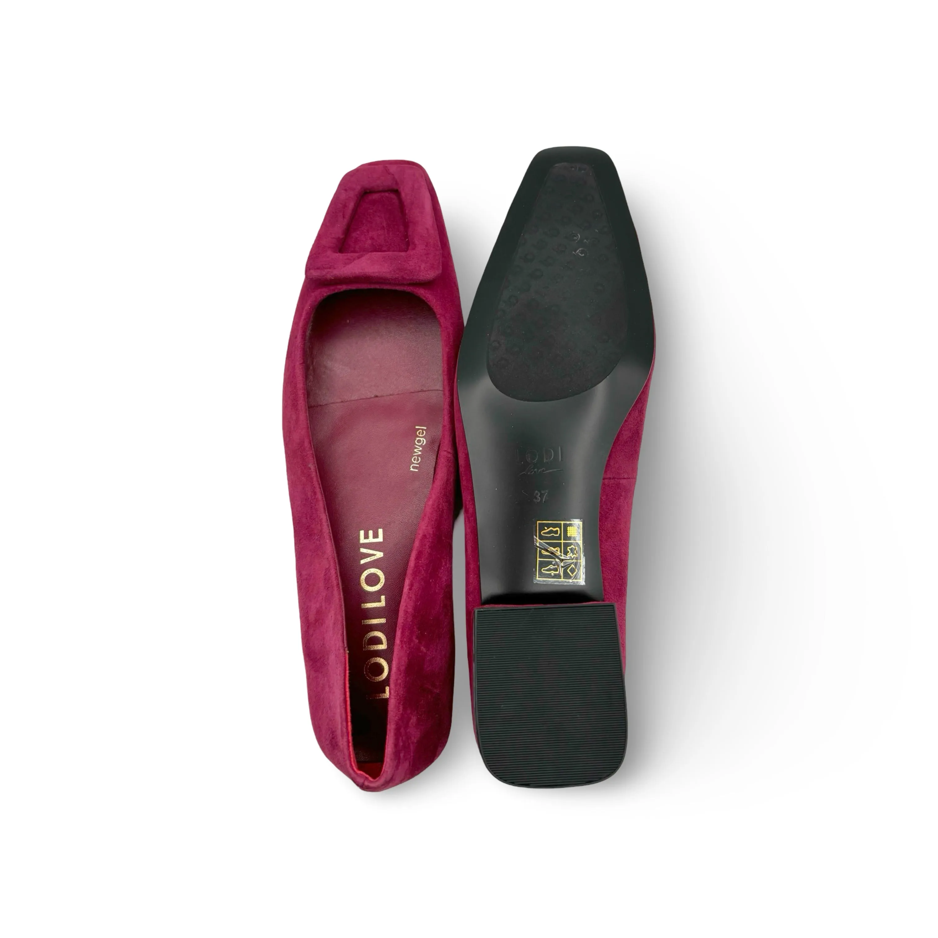 BR5115 Burgundy Suede Flat