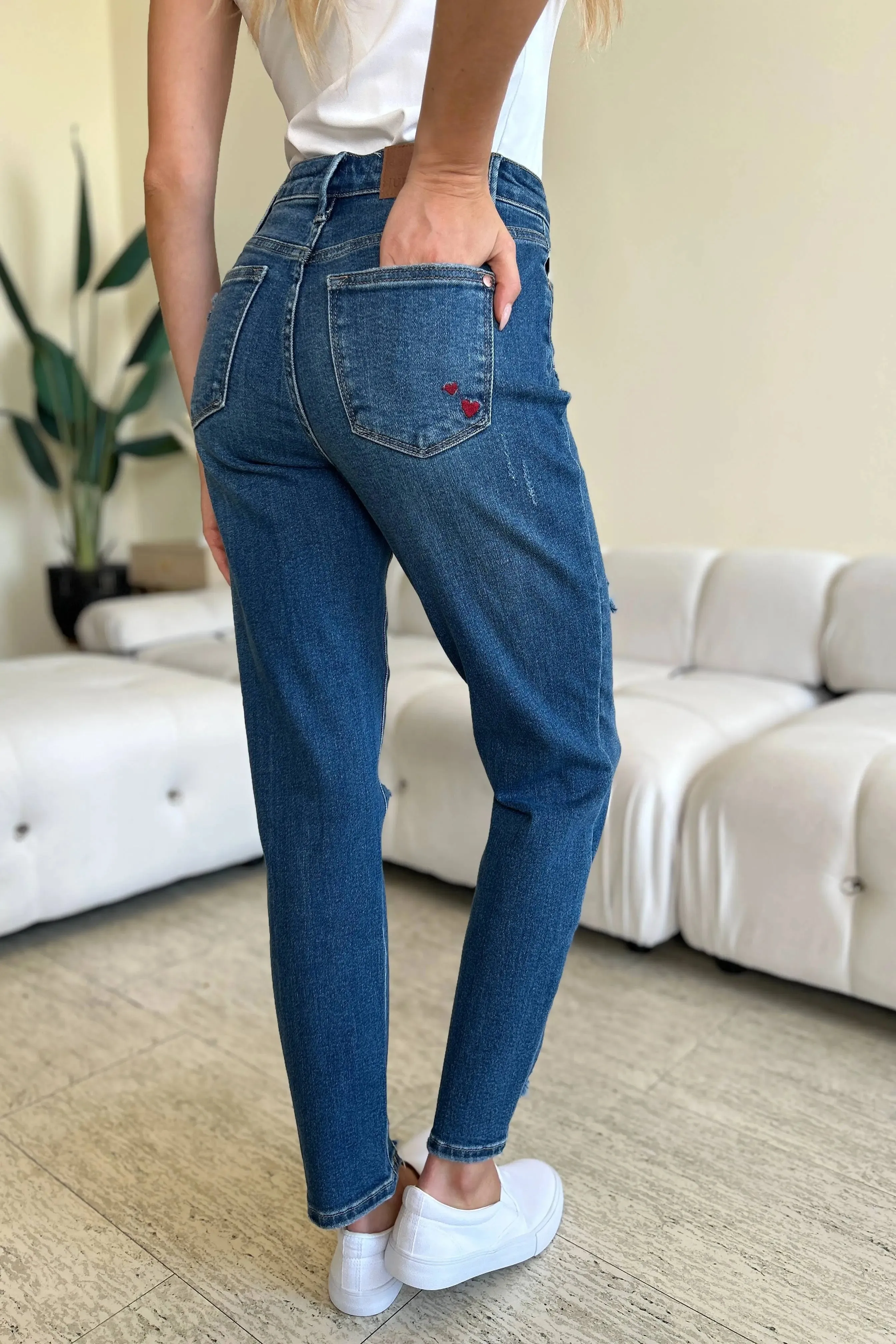 Ejona Judy Blue Size Inclusive Queen Of Hearts Coin Pocket BF Jeans