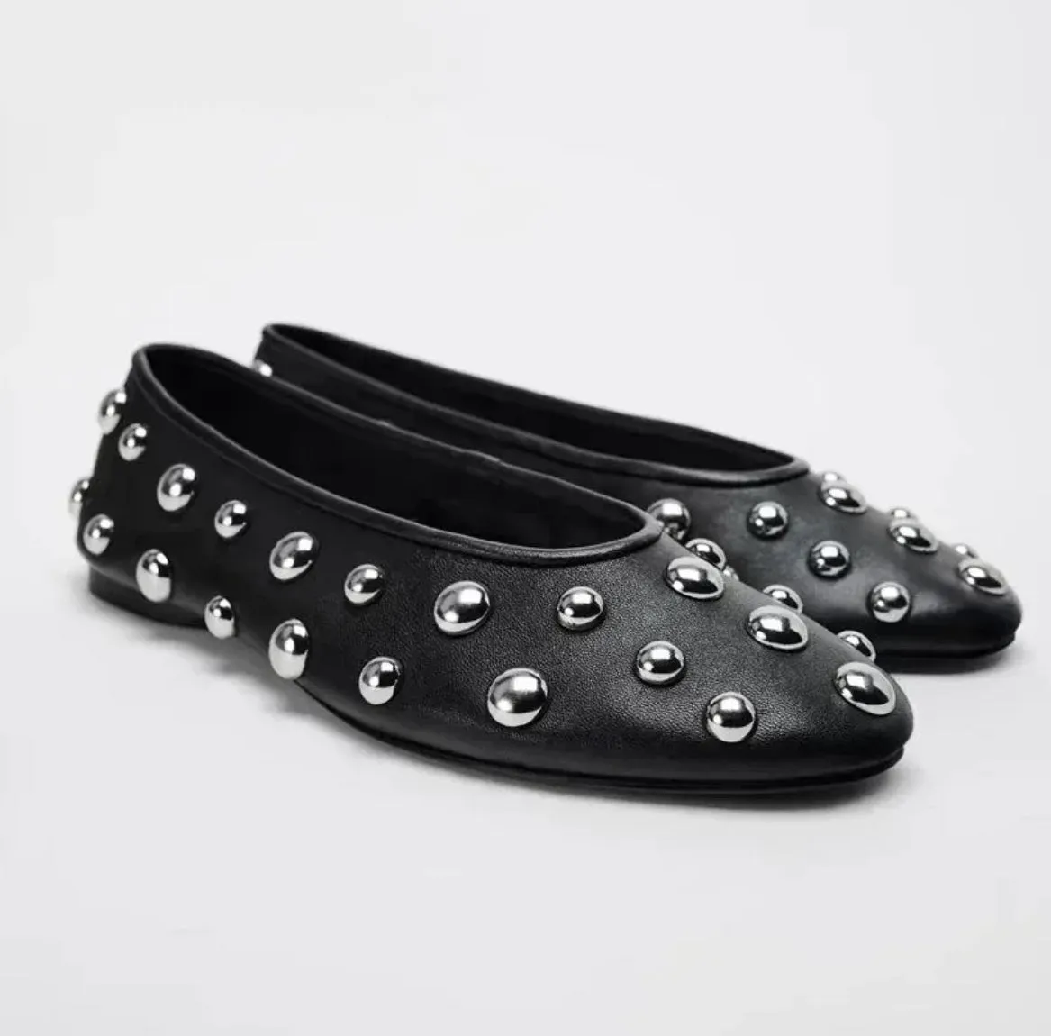 Everyday Black Flats