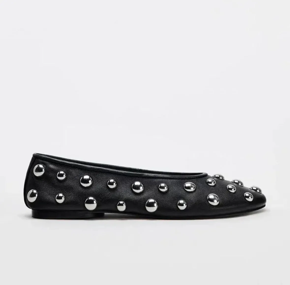 Everyday Black Flats