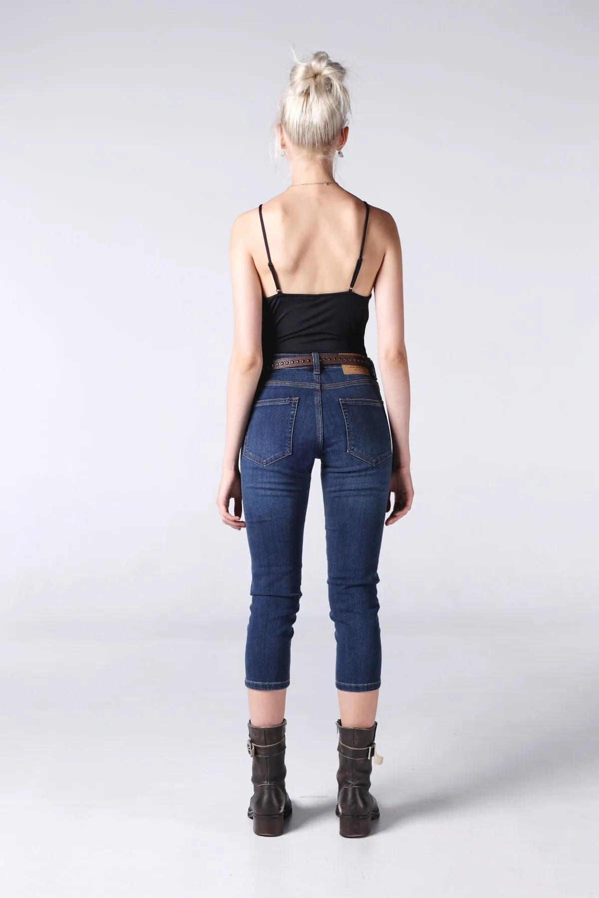 Jack Russel - Women Jeans - Klassik JF-MOM/DB Cropped Skinny Fit Dark Blue Mid Waisted