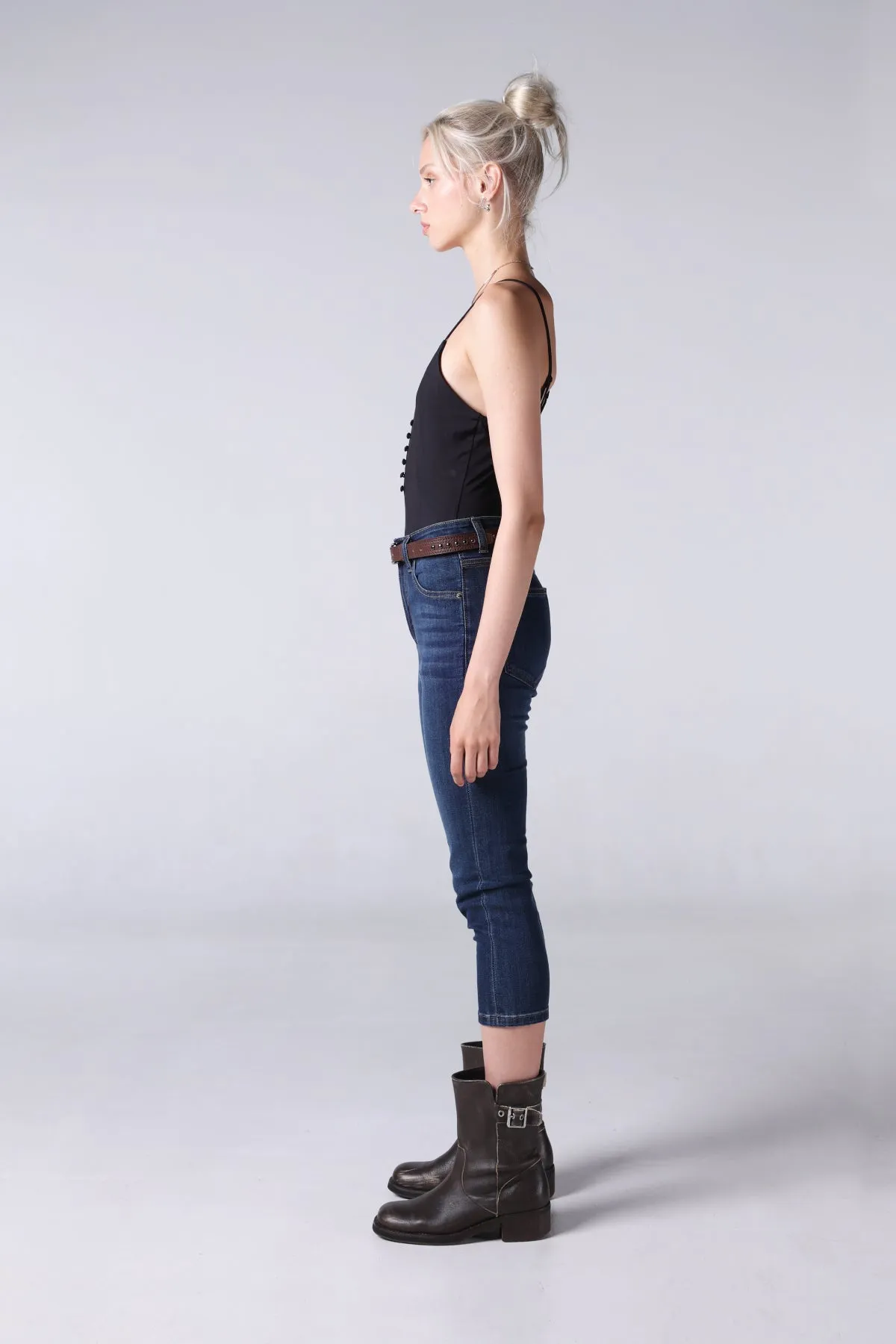 Jack Russel - Women Jeans - Klassik JF-MOM/DB Cropped Skinny Fit Dark Blue Mid Waisted