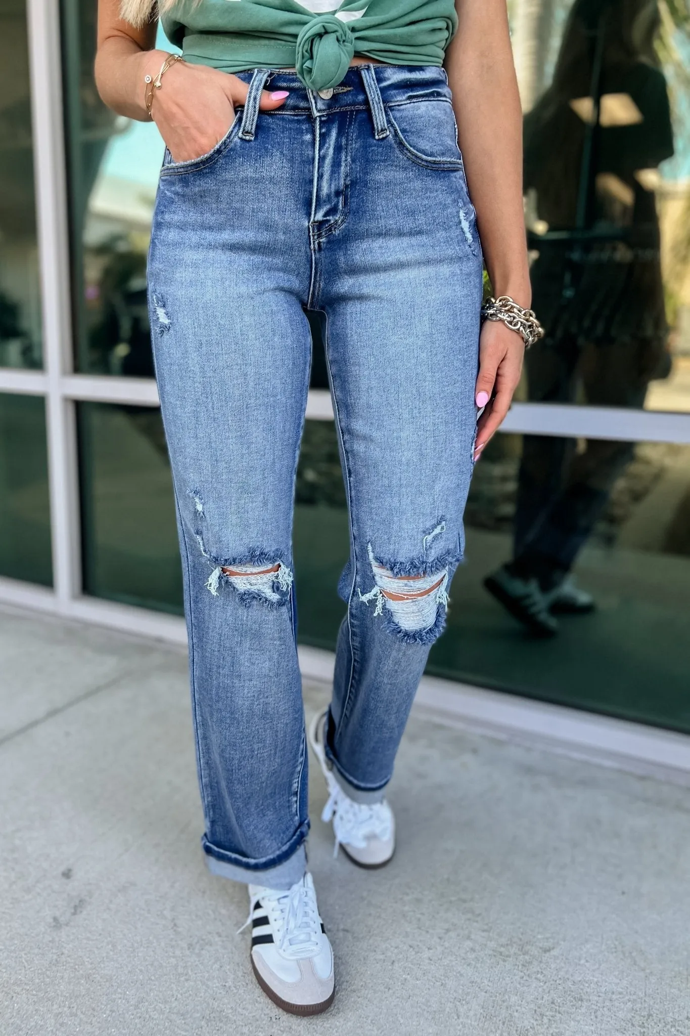 KANCAN Everly Mid Rise Distressed Jeans