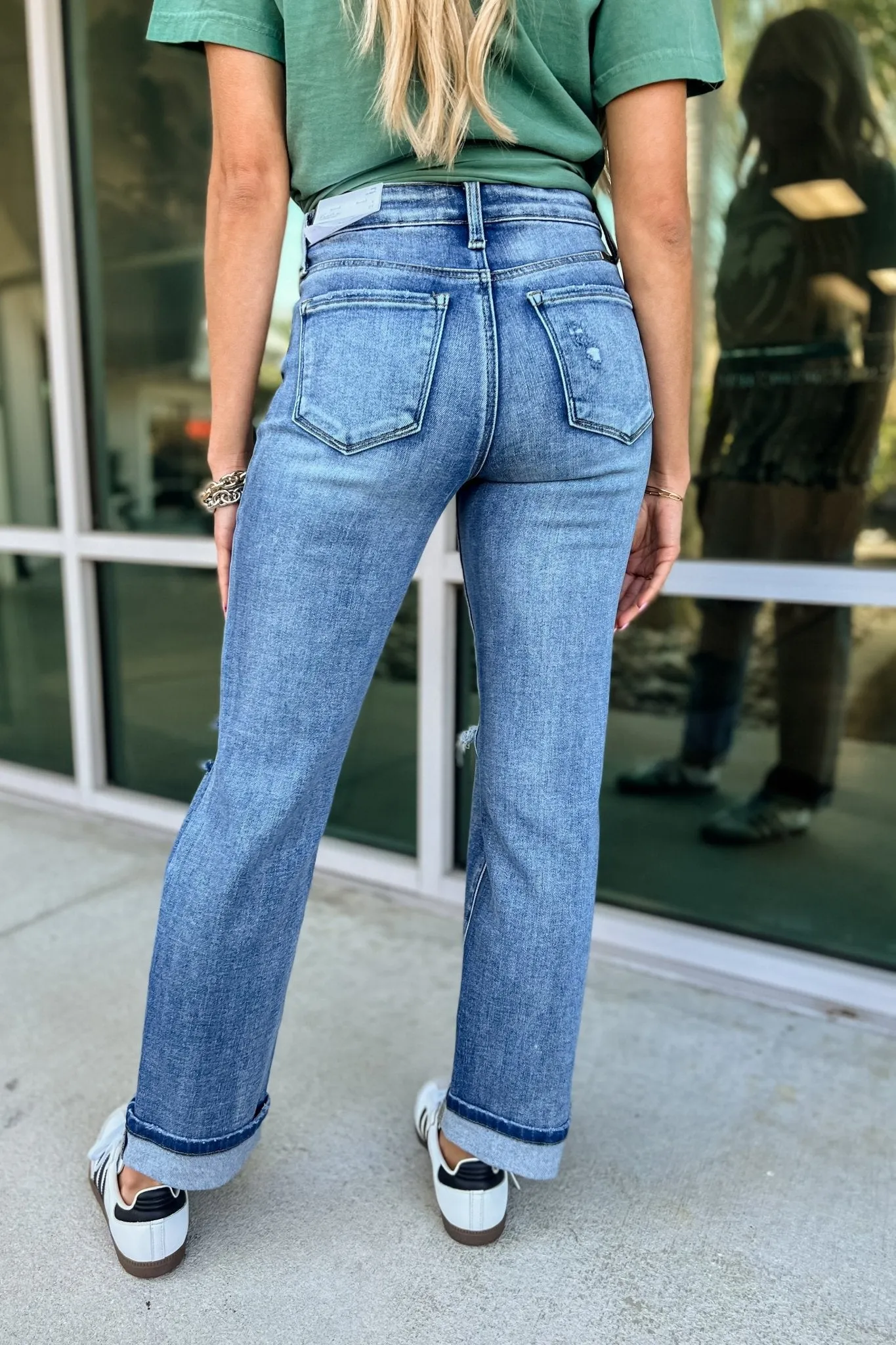 KANCAN Everly Mid Rise Distressed Jeans