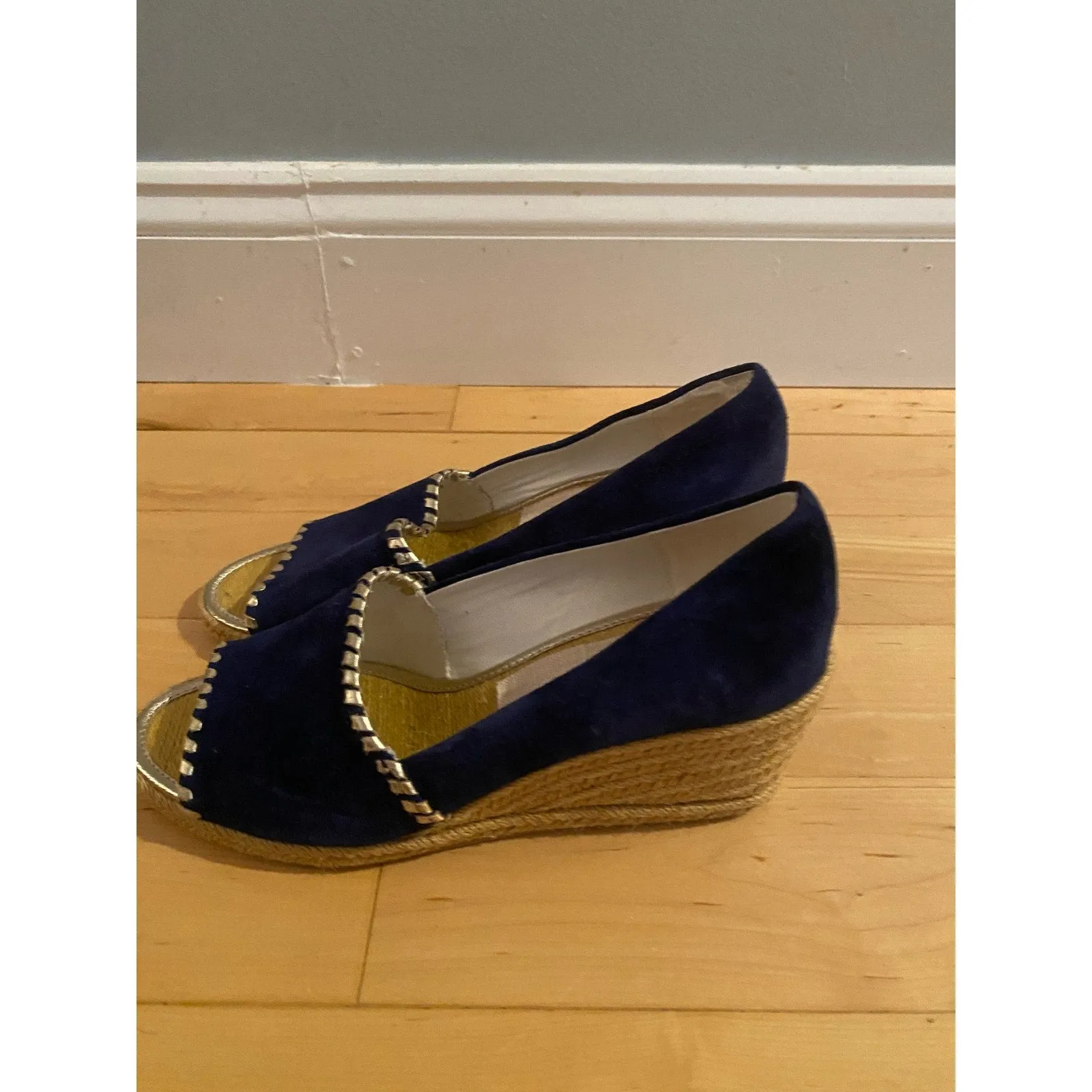 NWOB JACK ROGERS Suede Navy Blue Palmer Peep Toe Wedge Espadrilles Size 8