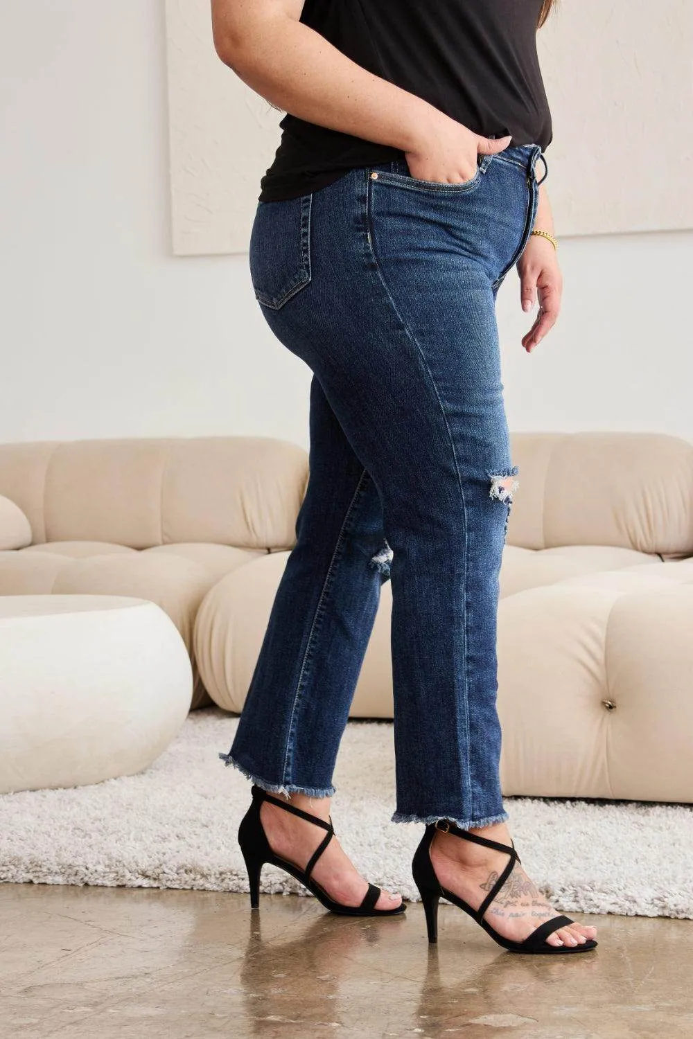 RFM Crop Dylan Full Size Tummy Control Distressed High