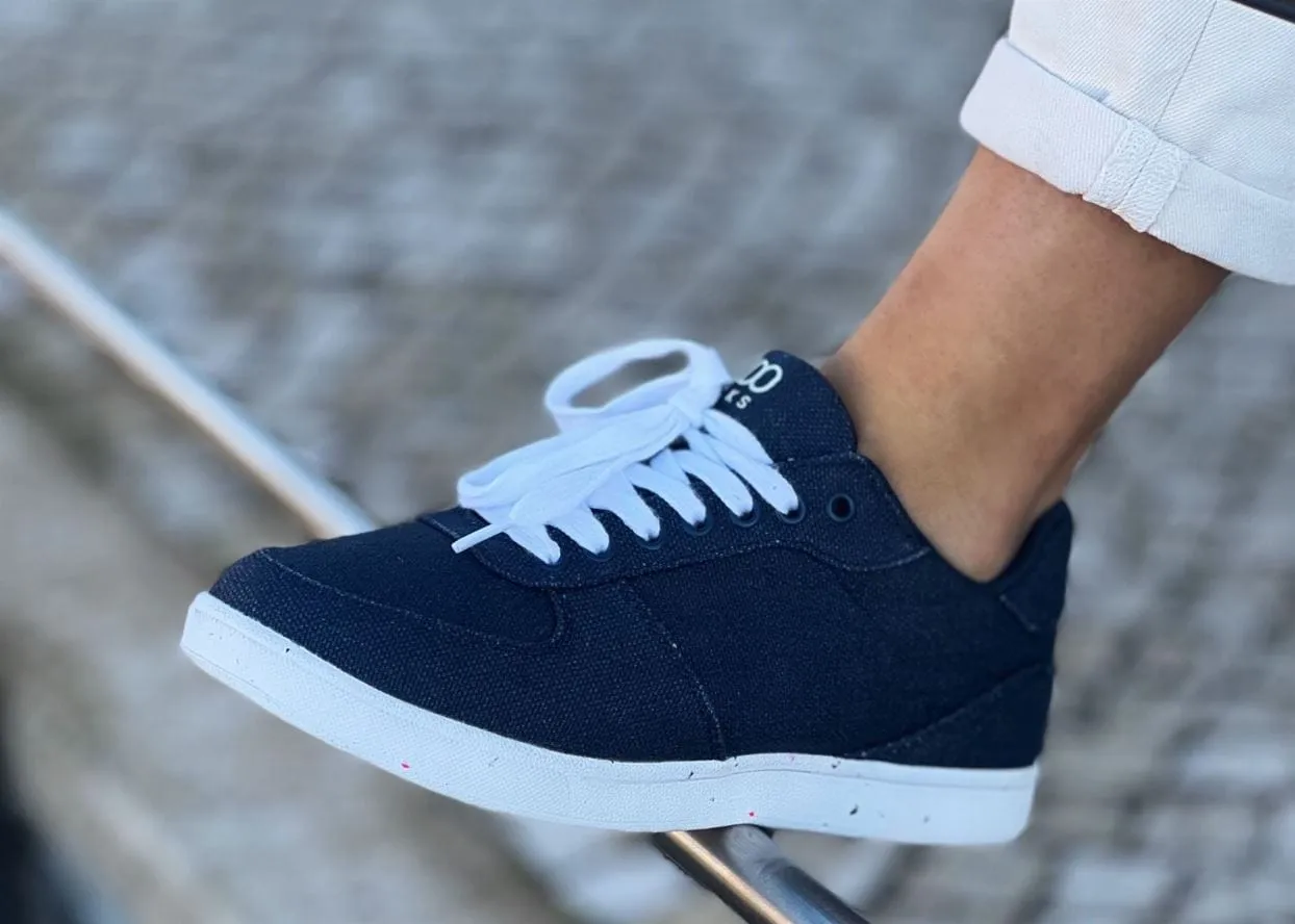Seeker Women's Vegan Hemp Trainers | Navy Blue