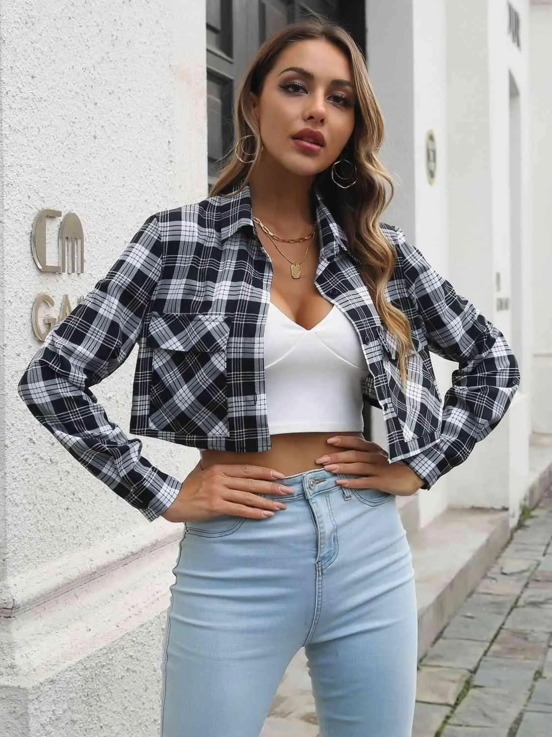 Teenage Trend Buttoned Cropped Plaid Jacket